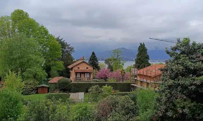 Rexer-LavenoMombello-VA-Vendesi-un-grazioso-bilocale-a-LavenoMombello-VA-Altro