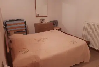 Rexer-Ventasso-Casa-di-montagna-e-attivit-ristorante-CameraDaLetto