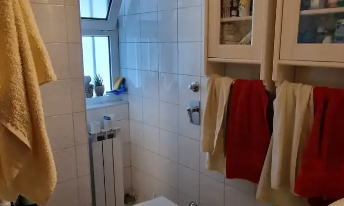 Rexer-Milano-APPARTAMENTO-SITO-IN-CASCINA-RISTRUTTURATA-DEL-Bagno
