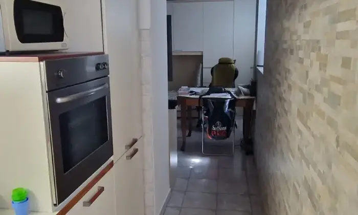 Rexer-Milano-APPARTAMENTO-SITO-IN-CASCINA-RISTRUTTURATA-DEL-Cucina