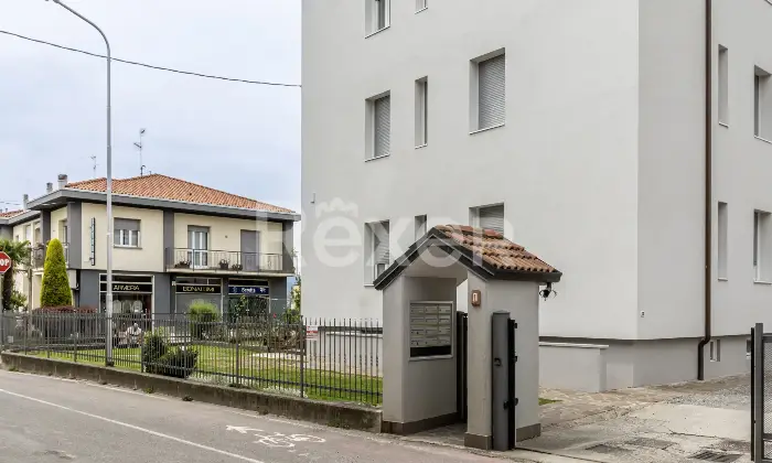 Rexer-Paladina-TRILOCALE-CON-BOX-E-CANTINA-Altro