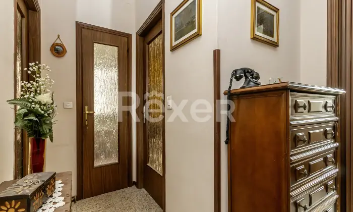 Rexer-Paladina-TRILOCALE-CON-BOX-E-CANTINA-Altro