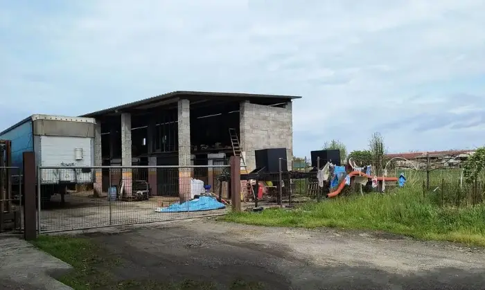 Rexer-Isso-Vendesi-Cascinaagriturismo-a-Isso-BG-Altro