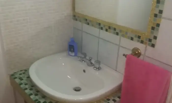 Rexer-Vaiano-Vendesi-Casetta-immersa-nel-verde-a-Vaiano-PO-Altro