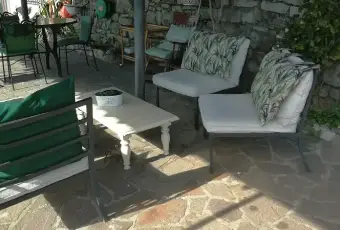 Rexer-Vaiano-Vendesi-Casetta-immersa-nel-verde-a-Vaiano-PO-Altro