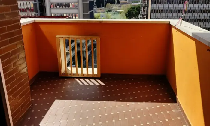 Rexer-Firenze-Eleganza-e-comfort-al-piano-con-garage-Terrazzo
