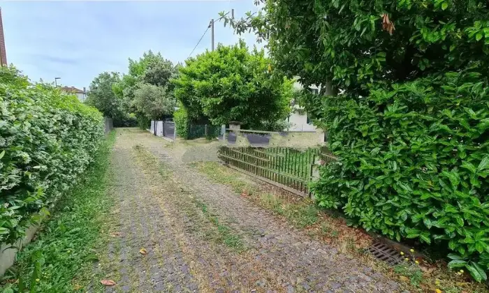 Rexer-Treviso-Vendesi-Villetta-bifamiliare-a-Treviso-Altro