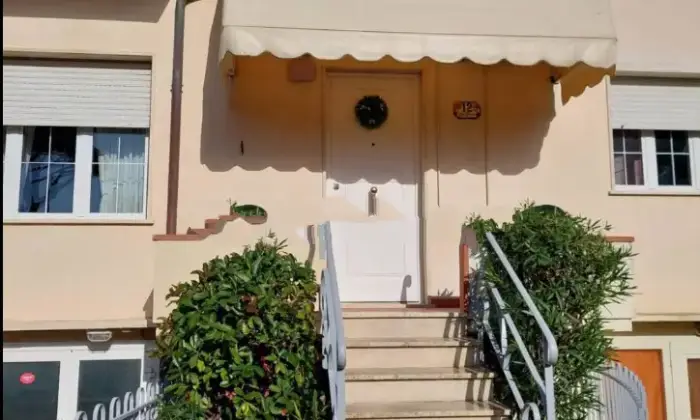 Rexer-Lido-di-Camaiore-Vendesi-quadrilocale-a-Lido-di-Camaiore-Altro