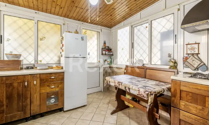 Rexer-Roma-Trilocale-con-terrazzi-a-livello-Altro