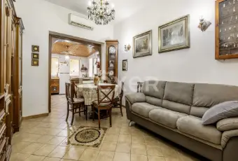 Rexer-Roma-Trilocale-con-terrazzi-a-livello-Altro