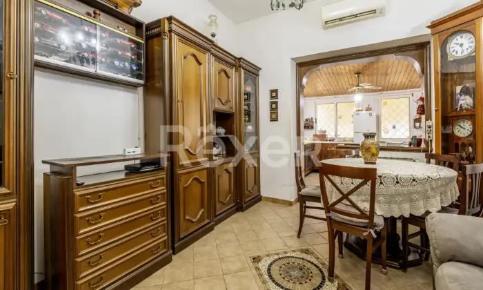 Rexer-Roma-Trilocale-con-terrazzi-a-livello-Altro