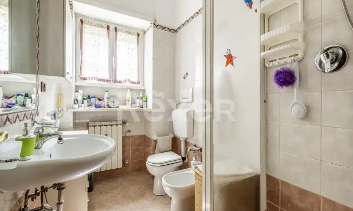Rexer-Roma-Trilocale-con-terrazzi-a-livello-Altro