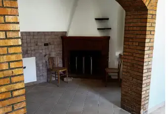 Rexer-Rogliano-Vendesi-Villa-indipendente-con-terreno-e-uliveti-a-Rogliano-CS-Discesa-Clausi-Altro