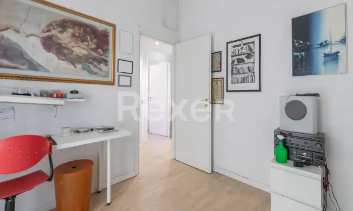 Rexer-Abbiategrasso-Tre-locali-con-terrazzo-al-piano-primo-e-box-zona-GalileiCirconvallazione-Altro