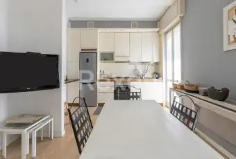 Rexer-Abbiategrasso-Tre-locali-con-terrazzo-al-piano-primo-e-box-zona-GalileiCirconvallazione-Altro