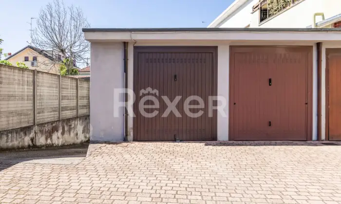 Rexer-Abbiategrasso-Tre-locali-con-terrazzo-al-piano-primo-e-box-zona-GalileiCirconvallazione-Altro