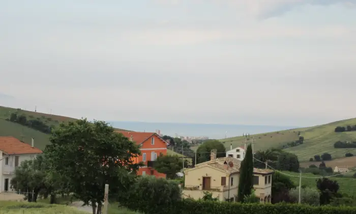 Rexer-Fermo-CASA-SALETTE-DI-FERMO-Terrazzo