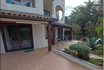 Rexer-Castelsardo-Vendesi-elegante-appartamento-in-residence-con-piscina-Lu-Bagnu-Castelsardo-SS-Altro