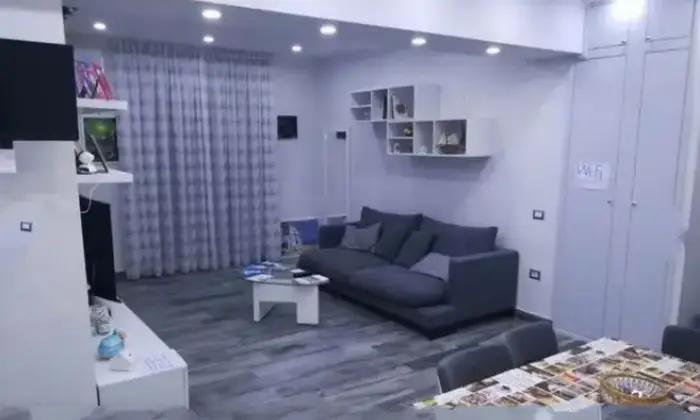 Rexer-Pozzuoli-Vendesi-appartamento-a-Pozzuoli-Altro