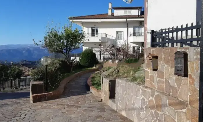 Rexer-Terravecchia-Vendesi-una-splendida-villetta-bifamiliare-a-Terravecchia-Altro