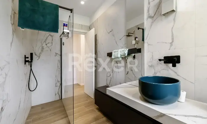 Rexer-Terni-Villa-Unifamiliare-di-Nuovissima-Costruzione-con-Piscina-e-Ampio-Giardino-Classe-Energetica-A-Altro