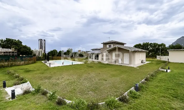 Rexer-Terni-Villa-Unifamiliare-di-Nuovissima-Costruzione-con-Piscina-e-Ampio-Giardino-Classe-Energetica-A-Altro