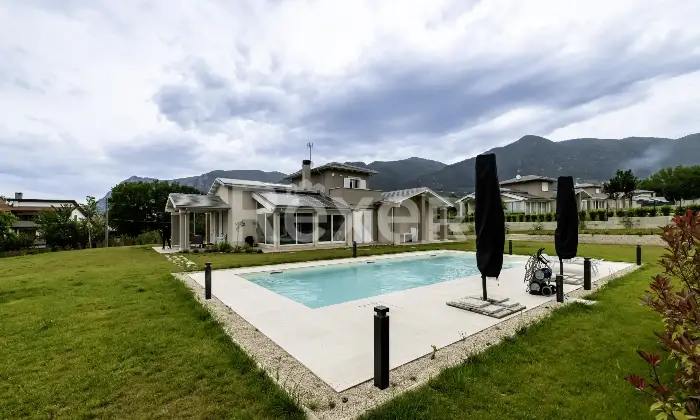 Rexer-Terni-Villa-Unifamiliare-di-Nuovissima-Costruzione-con-Piscina-e-Ampio-Giardino-Classe-Energetica-A-Altro