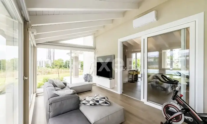 Rexer-Terni-Villa-Unifamiliare-di-Nuovissima-Costruzione-con-Piscina-e-Ampio-Giardino-Classe-Energetica-A-Altro