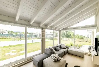 Rexer-Terni-Villa-Unifamiliare-di-Nuovissima-Costruzione-con-Piscina-e-Ampio-Giardino-Classe-Energetica-A-Altro