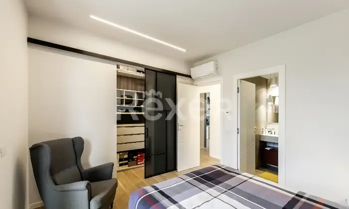 Rexer-Terni-Villa-Unifamiliare-di-Nuovissima-Costruzione-con-Piscina-e-Ampio-Giardino-Classe-Energetica-A-Altro