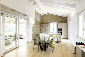 Rexer-Terni-Villa-Unifamiliare-di-Nuovissima-Costruzione-con-Piscina-e-Ampio-Giardino-Classe-Energetica-A-Altro