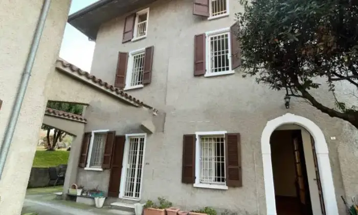 Rexer-Centenaro-Vendesi-Villa-bifamiliare-a-Desenzano-del-Garda-Altro