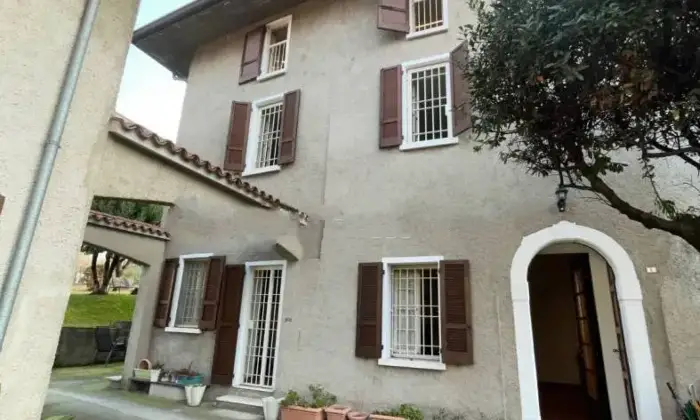 Rexer-Desenzano-del-Garda-Vendesi-Villa-bifamiliare-a-Desenzano-del-Garda-Altro