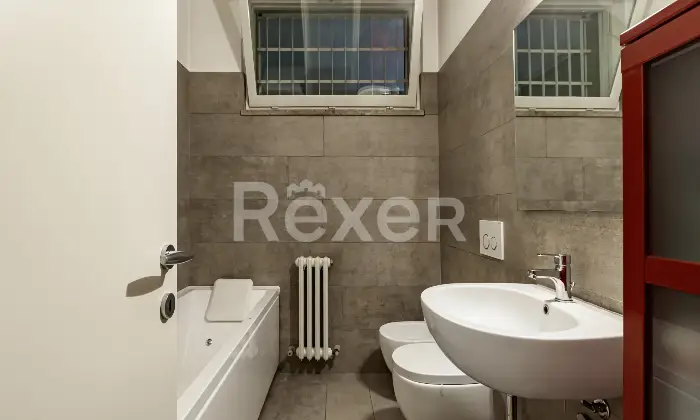 Rexer-Milano-Bilocale-di-mq-in-ottimo-contesto-condominiale-Altro