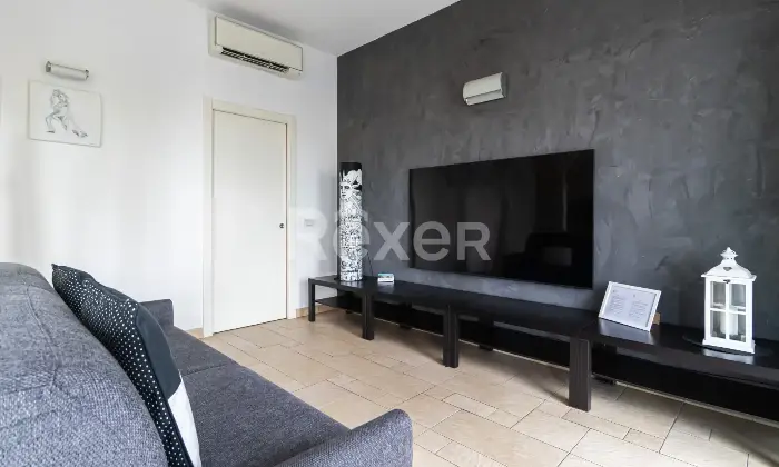 Rexer-Milano-Trilocale-con-Terrazzo-Via-Savona-Altro