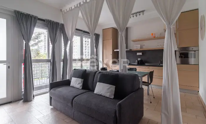 Rexer-Milano-Trilocale-con-Terrazzo-Via-Savona-Altro