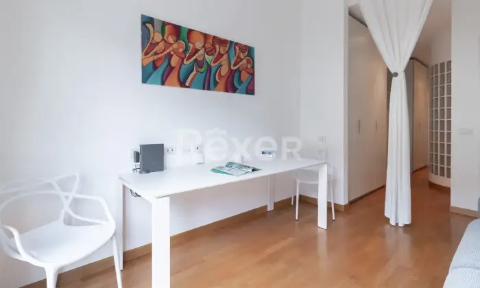 Rexer-Milano-Trilocale-con-Terrazzo-Via-Savona-Altro