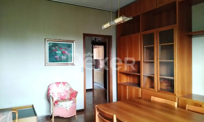 Rexer-Milano-Piazzale-Tripoli-Adze-Appartamento-di-locali-doppia-esposizione-balconi-e-ampio-solaio-Altro