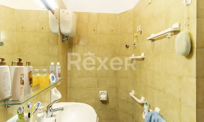 Rexer-Sinalunga-Ampio-quadrilocale-con-box-auto-Altro