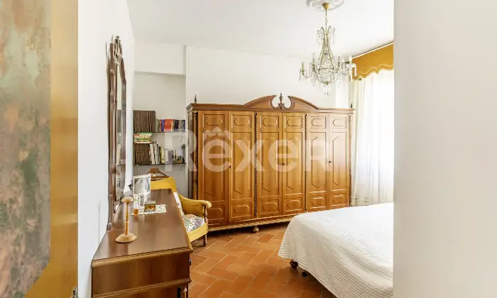 Rexer-Sinalunga-Ampio-quadrilocale-con-box-auto-Altro