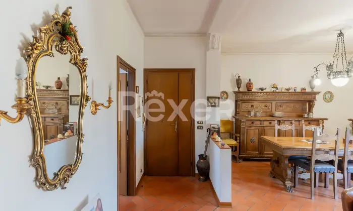 Rexer-Sinalunga-Ampio-quadrilocale-con-box-auto-Altro