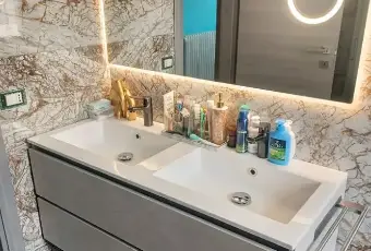 Rexer-Casaloldo-Vendesi-Casa-indipendente-e-capannone-a-Casaloldo-MN-Altro