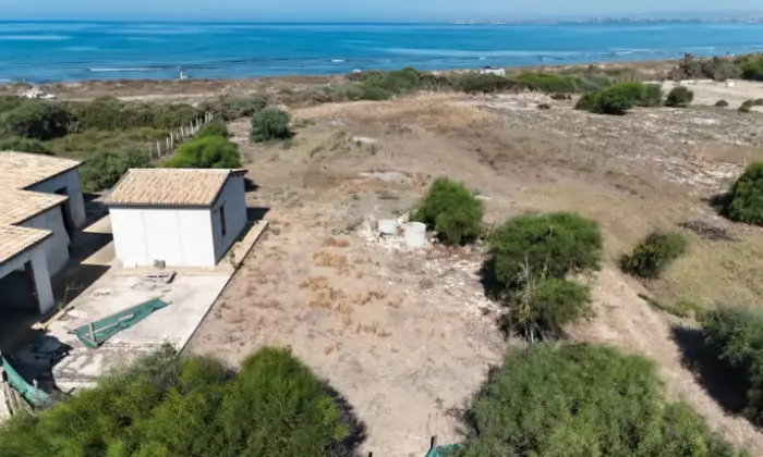 Rexer-Pachino-Vendesi-villetta-fronte-mare-e-a-Pachino-SR-Altro