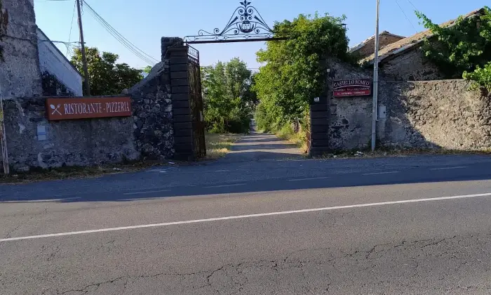 Rexer-Randazzo-Vendesi-Splendida-Villa-singola-a-Randazzo-CT-Altro