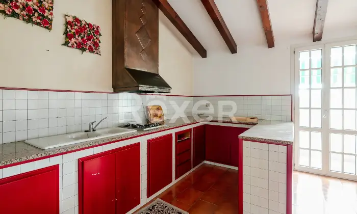 Rexer-Santa-Maria-di-Sala-Ampio-appartamento-con-scoperto-esclusivo-Altro