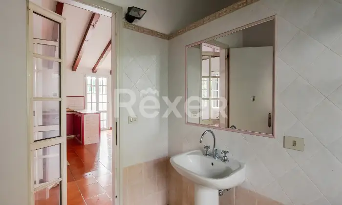 Rexer-Santa-Maria-di-Sala-Ampio-appartamento-con-scoperto-esclusivo-Altro