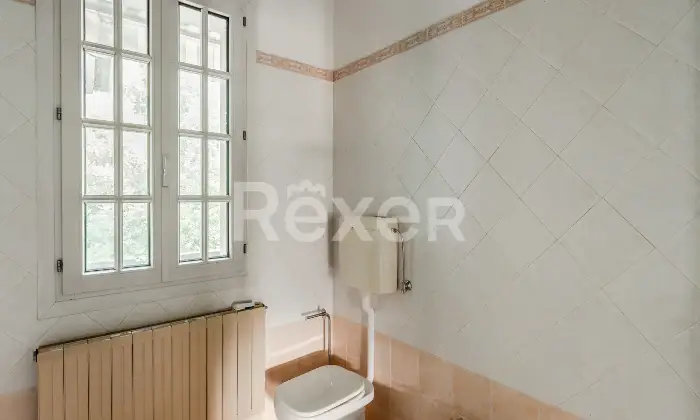 Rexer-Santa-Maria-di-Sala-Ampio-appartamento-con-scoperto-esclusivo-Altro