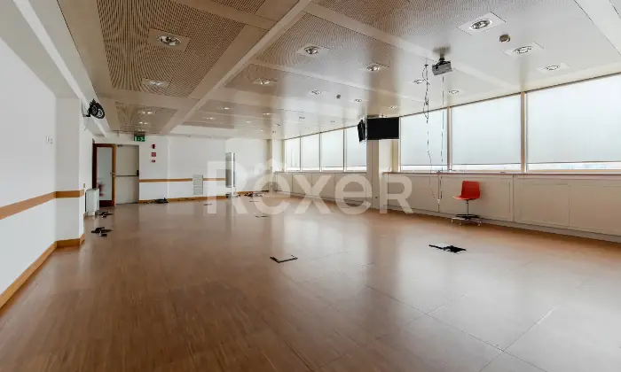 Rexer-Milano-Struttura-indipendente-in-area-strategica-Altro