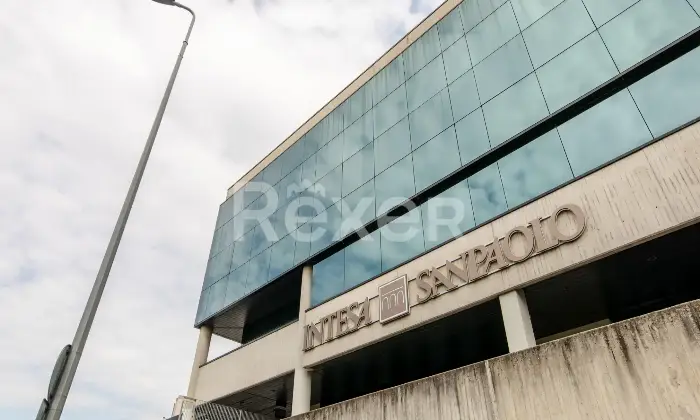 Rexer-Milano-Struttura-indipendente-in-area-strategica-Altro