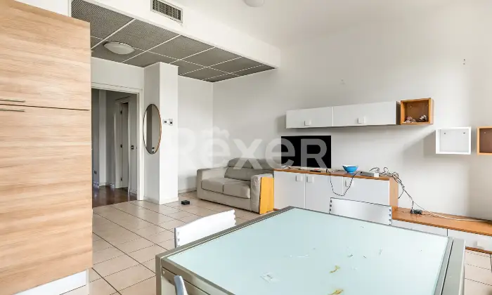 Rexer-Bergamo-Asset-Multifunzionale-di-Pregio-Altro